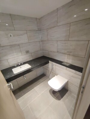 Bathroom in 4 BHK Apartment at Rustomjee Crown, Prabhadevi – for Rent