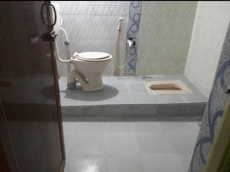Bathroom, rt nagar 2 Bedroom 810 Sq.Ft. Independent House In Rt Nagar Bangalore 9427602