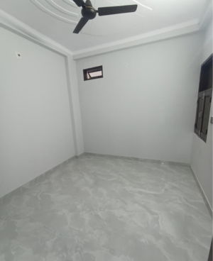 Room in 2 BHK Builder Floor at Sector 8 Dwarka – for Rent