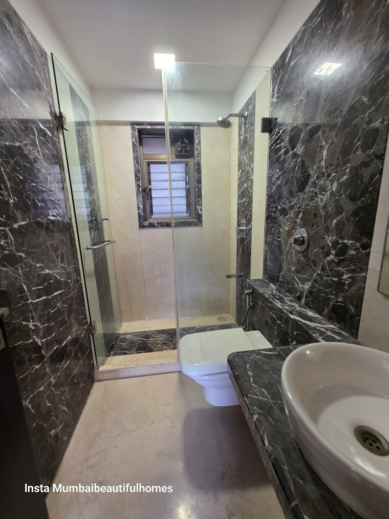 Attached Bathroom, ekta-eminente-phase-ii 3 Bedroom 1500 Sq.Ft. Apartment In Khar West Mumbai 9427664