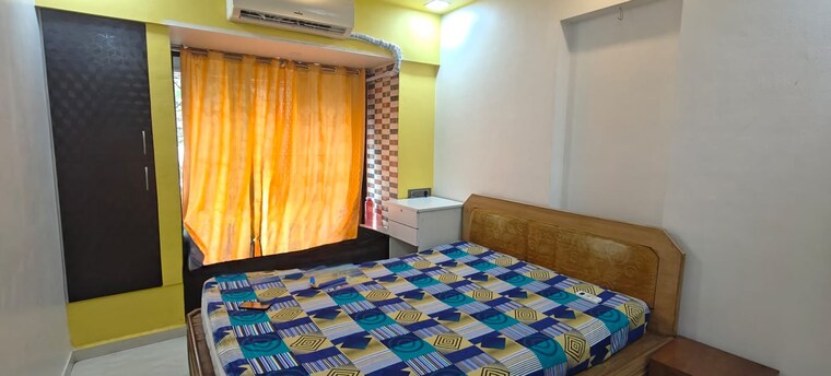 Room, goregaon east Pg For Boys In Goregaon East 9427723