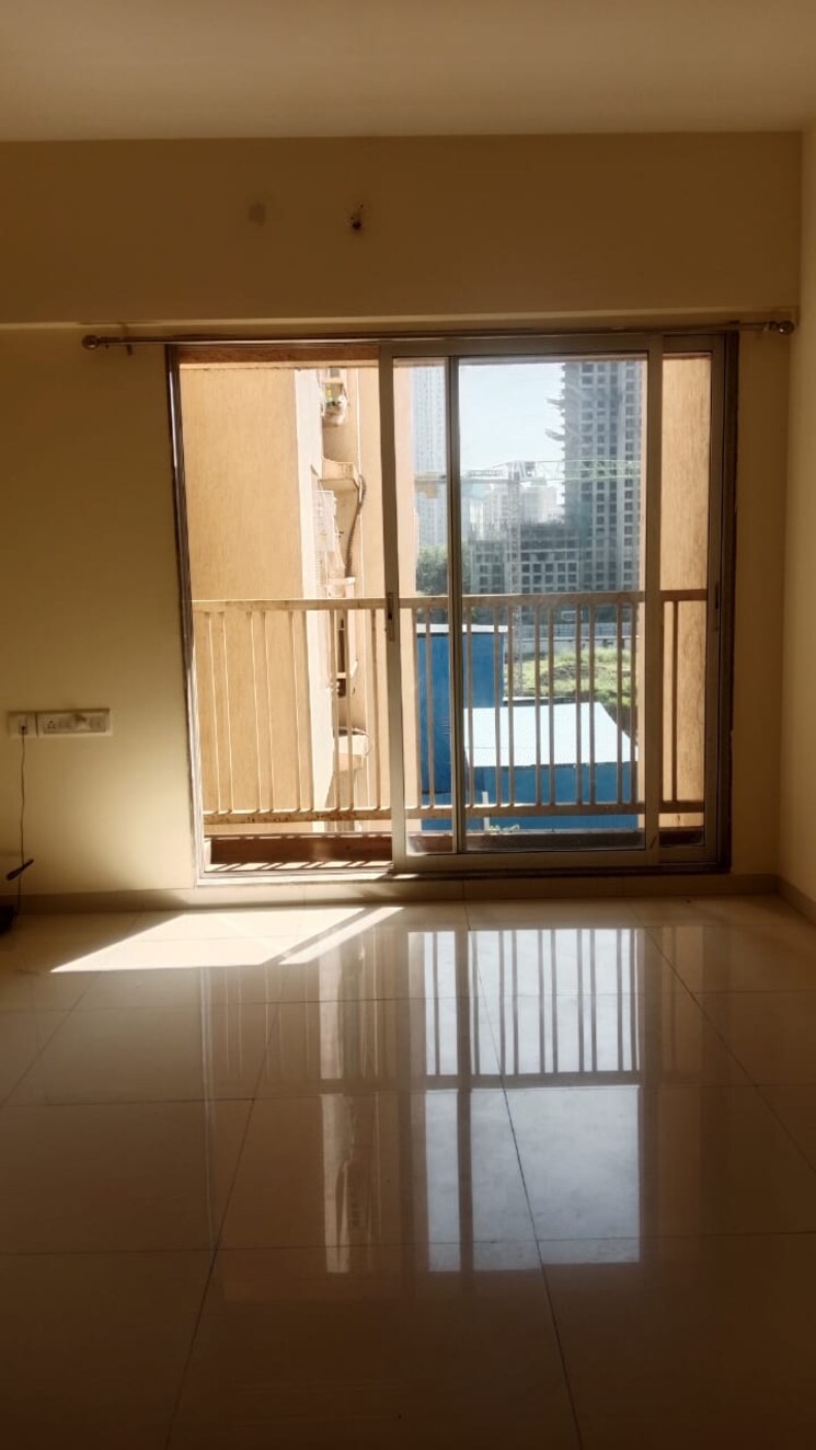 Room, metropolis-rivera 1 Bedroom 443 Sq.Ft. Apartment In Kasarvadavali Thane 9427731