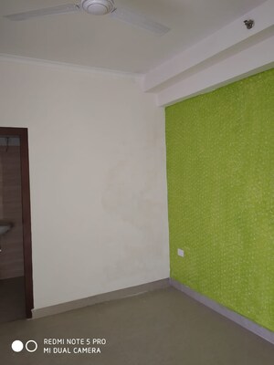 Room in 3 BHK Apartment at Amrapali Zodiac, Sector 120 – for Sale