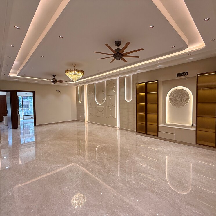 undefined, connaught place 3 Bedroom 2200 Sq.Ft. Independent House In Connaught Place Delhi 9427766