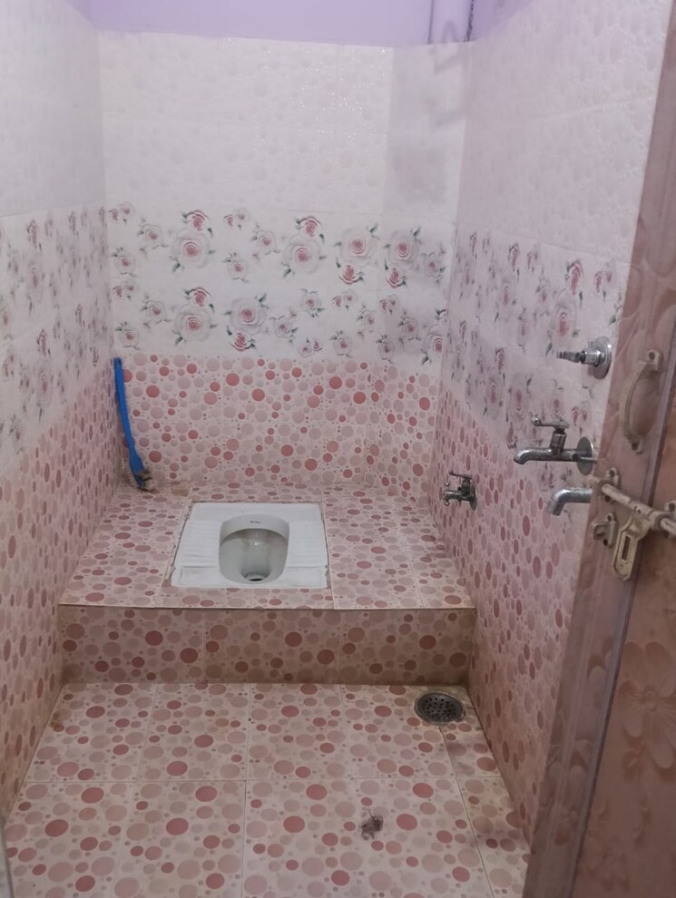 Bathroom, changurabhata 2 Bedroom 900 Sq.Ft. Independent House In Changurabhata Raipur 9427787