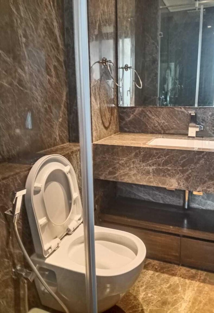 Bathroom, lodha-trump-tower 3 Bedroom 1450 Sq.Ft. Apartment In Worli Mumbai 9427808