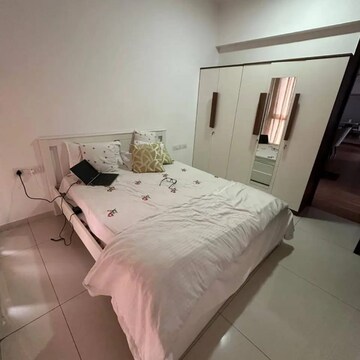 Bedroom in 2 BHK Apartment at Oxford Apartments Bandra West, St. Peters Colony – for Rent