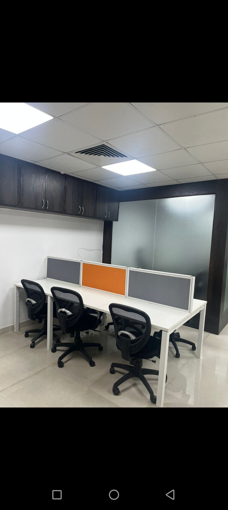 Team Area, spaze-itech-park Commercial Office Space 845 Sq.Ft. In Sector 49 Gurgaon 9427860