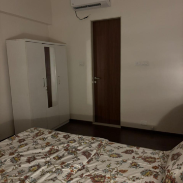 Room in 2 BHK Apartment at VTP Solitaire, Someshwarwadi – for Rent