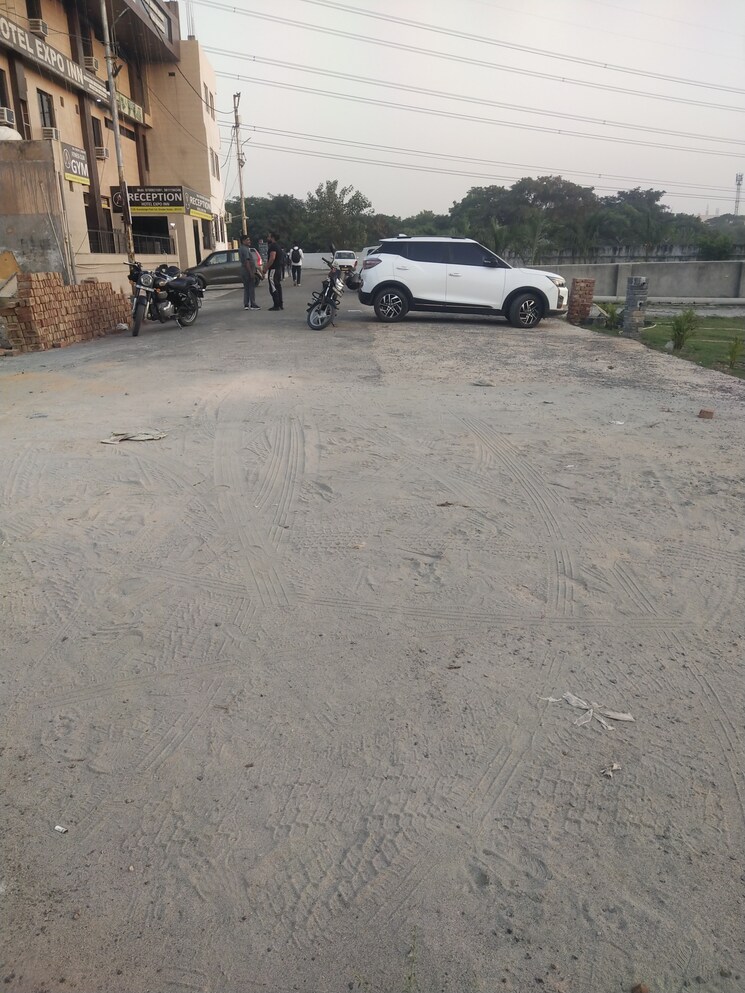 Exterior View, ace-yxp  120 Sq.Mt. Plot In Sector 22d Yamuna Expressway Greater Noida 9427908