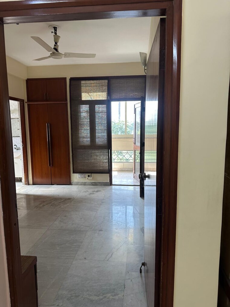 Room, gardenia-golf-city 3 Bedroom 1350 Sq.Ft. Apartment In Sector 75 Noida 9427939