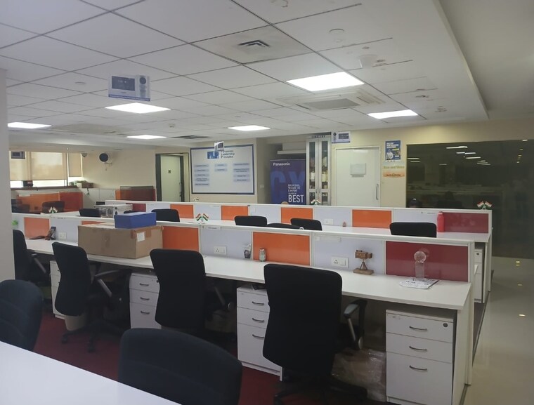 Team Area, hiranandani-gardens Commercial Office Space 1820 Sq.Ft. In Powai Mumbai 9427960