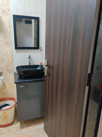 Furnished Amenities in 2 BHK Apartment at Yashomati Society, Chembur – for Sale