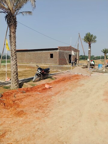  Plot – Exterior View View at Laxmi Nagar - for Sale