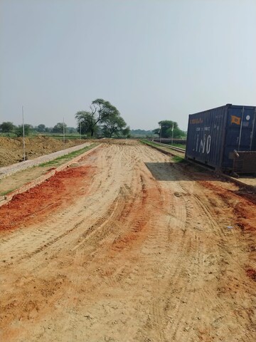  Plot – Exterior View View at Laxmi Nagar - for Sale