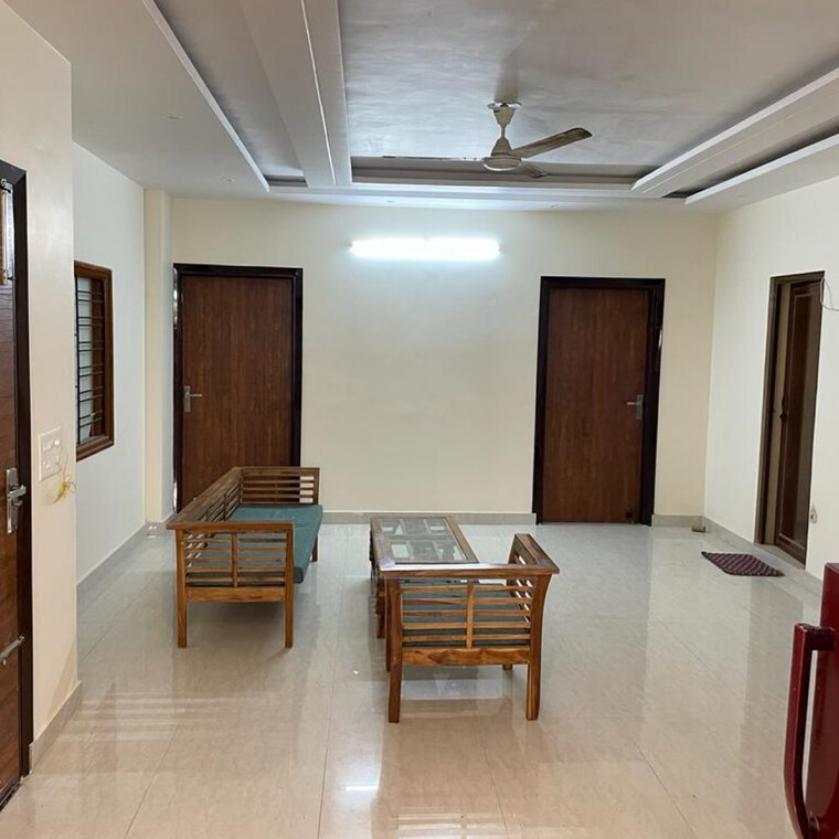 Living Room, sector 23 4 Bedroom 3500 Sq.Ft. Builder Floor In Sector 23 Gurgaon 9427997