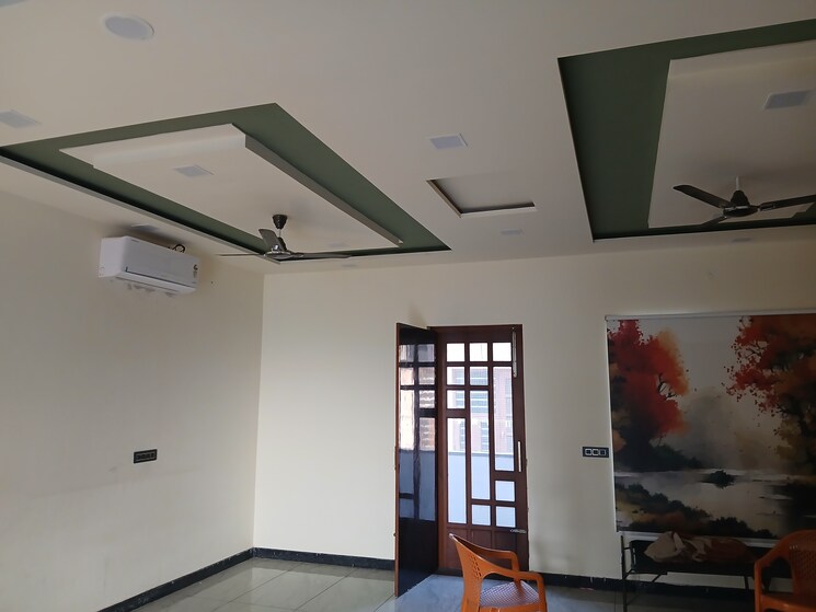 undefined, sector 14 1 RK 100 Sq.Yd. Builder Floor In Sector 14 Hisar 9427998