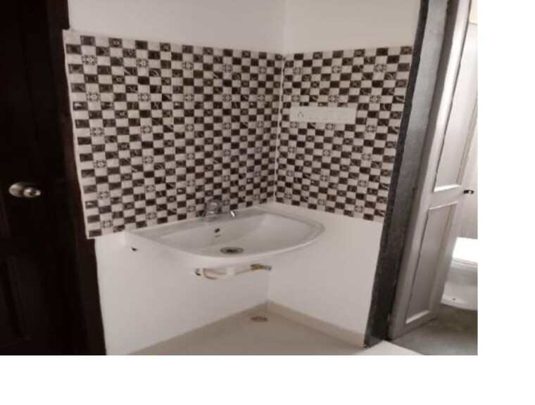 Bathroom, shubhankar-durvaa 1 Bedroom 633 Sq.Ft. Apartment In Dhanori Pune 9428015