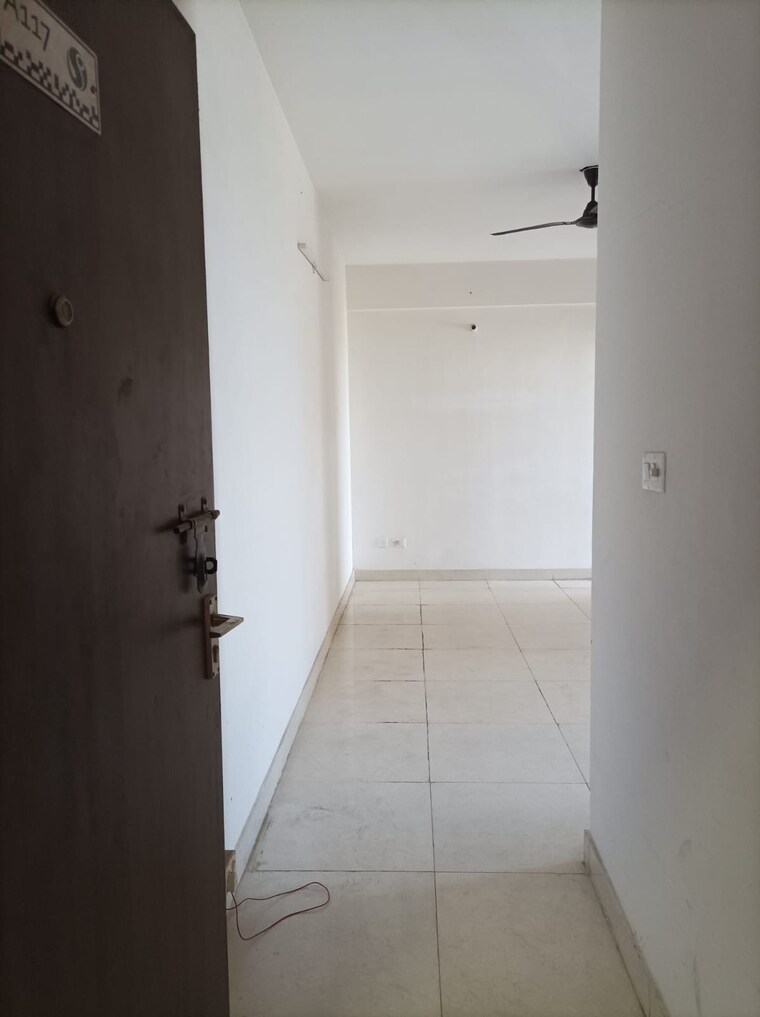 Bathroom, rof-aalayas-phase-2 3 Bedroom 864 Sq.Ft. Apartment In Sector 102 Gurgaon 9428029