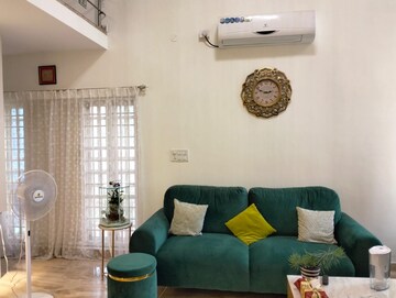 Living Room in 4 BHK Independent House at Bagaluru – for Sale