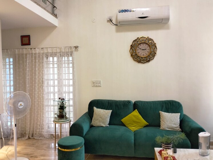 Living Room, bagaluru 4 Bedroom 4500 Sq.Ft. Independent House In Bagaluru Bangalore 9428042