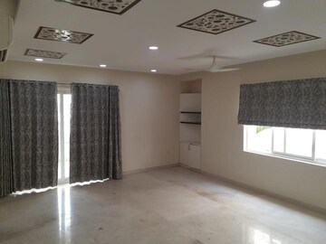 Room in 4 BHK Villa at Mayfair Villas Tellapur, Tellapur – for Rent