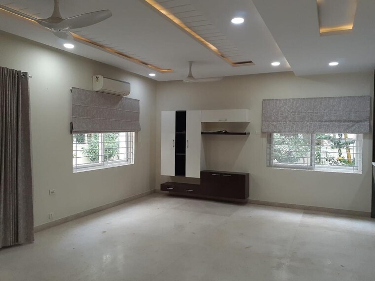 Room, mayfair-villas-tellapur 4 Bedroom 4200 Sq.Ft. Villa In Tellapur Hyderabad 9428044