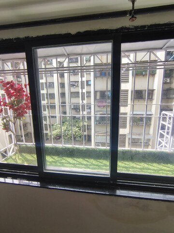 Room in 2 BHK Apartment at Satellite Garden, Goregaon East – for Rent