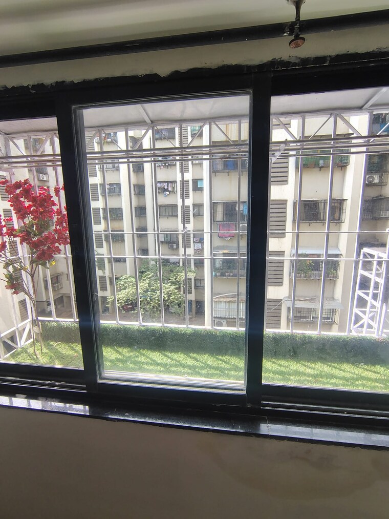 Room, satellite-garden 2 Bedroom 875 Sq.Ft. Apartment In Goregaon East Mumbai 9428060