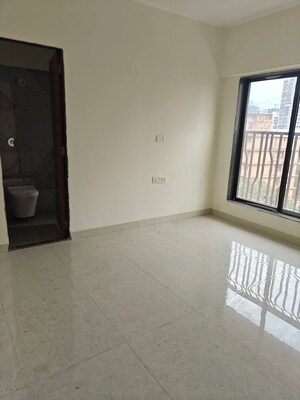 Room in 2 BHK Apartment at Ashok Enclave Malad West, Malad West – for Rent