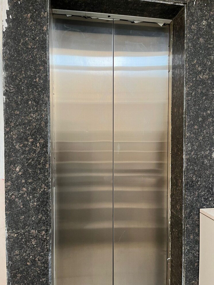 Bathroom, signature-global-park 2 Bedroom 822 Sq.Ft. Apartment In Sohna Sector 36 Gurgaon 9428081