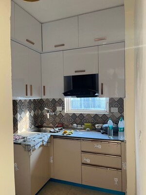 Furnished Amenities in 2 BHK Apartment at Signature Global Park, Sohna Sector 36 – for Rent