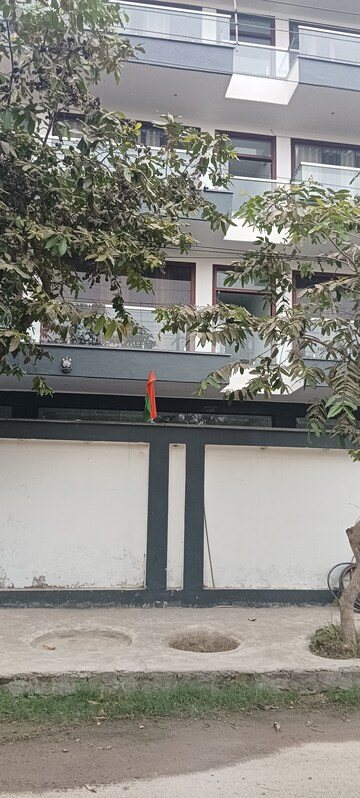 2 BHK Apartment For Rent in Shri Radhe Shyam Vatika, Sector 63