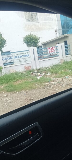  Plot For Sale in Shri Radhe Shyam Vatika, Sector 63