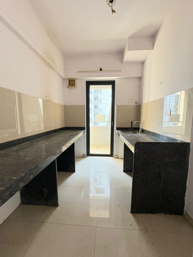 Kitchen, lodha-palava-city-lakeshore-greens 1 Bedroom 510 Sq.Ft. Apartment In Dombivli East Thane 9428096