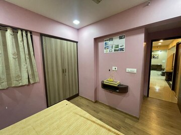 Bedroom in 2 BHK Apartment at Lodha Lakeshore Greens, Dombivli East – for Rent