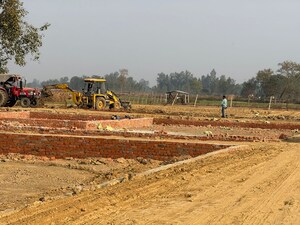  Plot For Sale in Raebareli Road