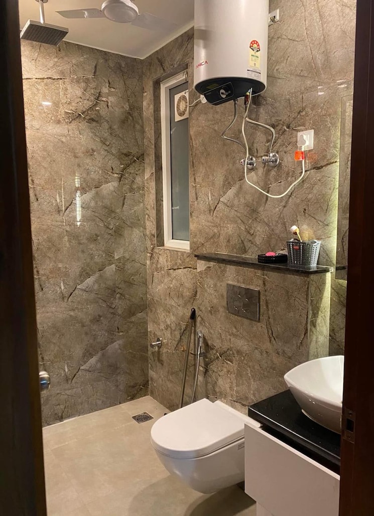 Bathroom, sector 15 3 Bedroom 1800 Sq.Ft. Builder Floor In Sector 15 Gurgaon 9428123