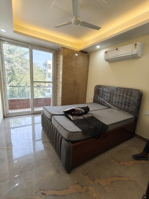 Bedroom in 3 BHK Builder Floor at Sector 45 – for Rent