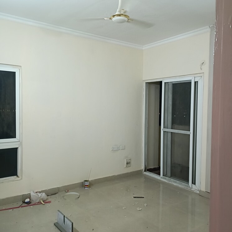 Room, upavp-ganga-yamuna-and-hindon-enclave 2.5 Bedroom 1280 Sq.Ft. Apartment In Pratap Vihar Ghaziabad 9428133