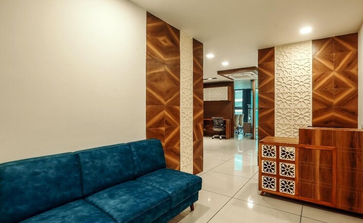 Team Area, vijay nagar Commercial Office Space 2160 Sq.Ft. In Vijay Nagar Indore 9428134