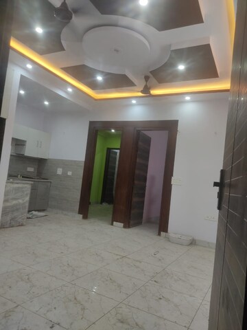 Parking in 3 BHK Builder Floor at Pratap Vihar – for Sale