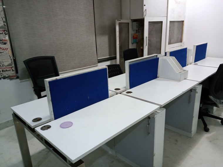 Team Area, south tukoganj Commercial Office Space 1018 Sq.Ft. In South Tukoganj Indore 9428157