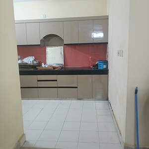 Bathroom in 5 BHK Apartment at UPAVP Ganga Yamuna And Hindon Enclave, Pratap Vihar – for Rent