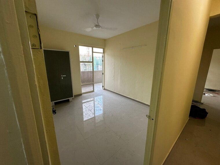 Bathroom, silverglades-the-ivy 3 Bedroom 3487 Sq.Ft. Apartment In Sector 28 Gurgaon 9428173