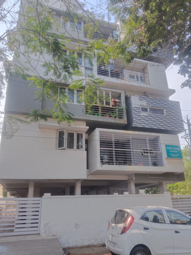 Exterior View, defence colony 2 Bedroom 200 Sq.Yd. Builder Floor In Defence Colony Delhi 9428196