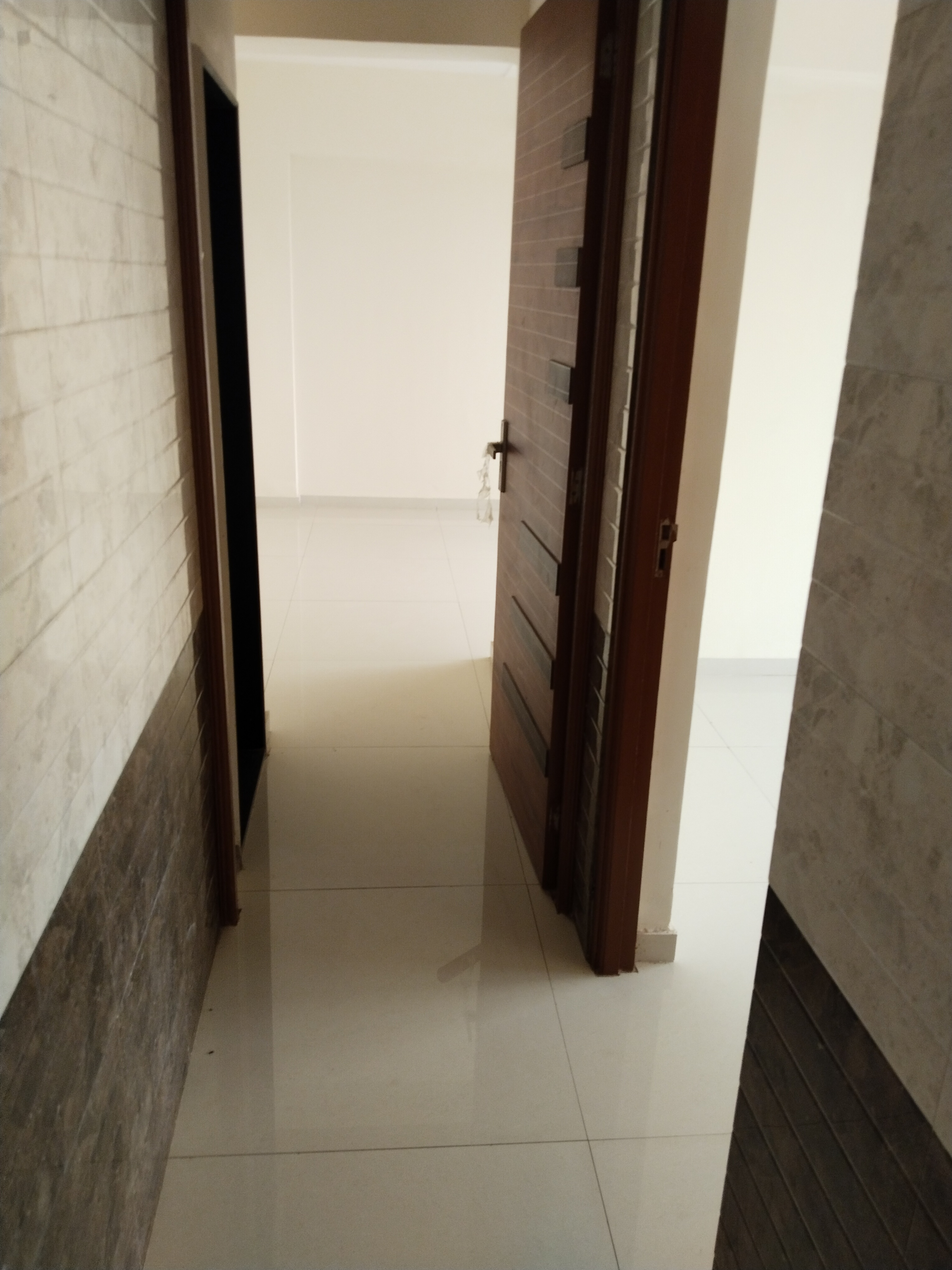 1 BHK 600 Sq.Ft. Apartment in Shanti Lifespaces