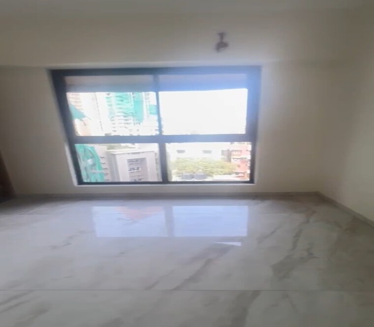 Room, matunga east 2 Bedroom 775 Sq.Ft. Apartment In Matunga East Mumbai 9428219