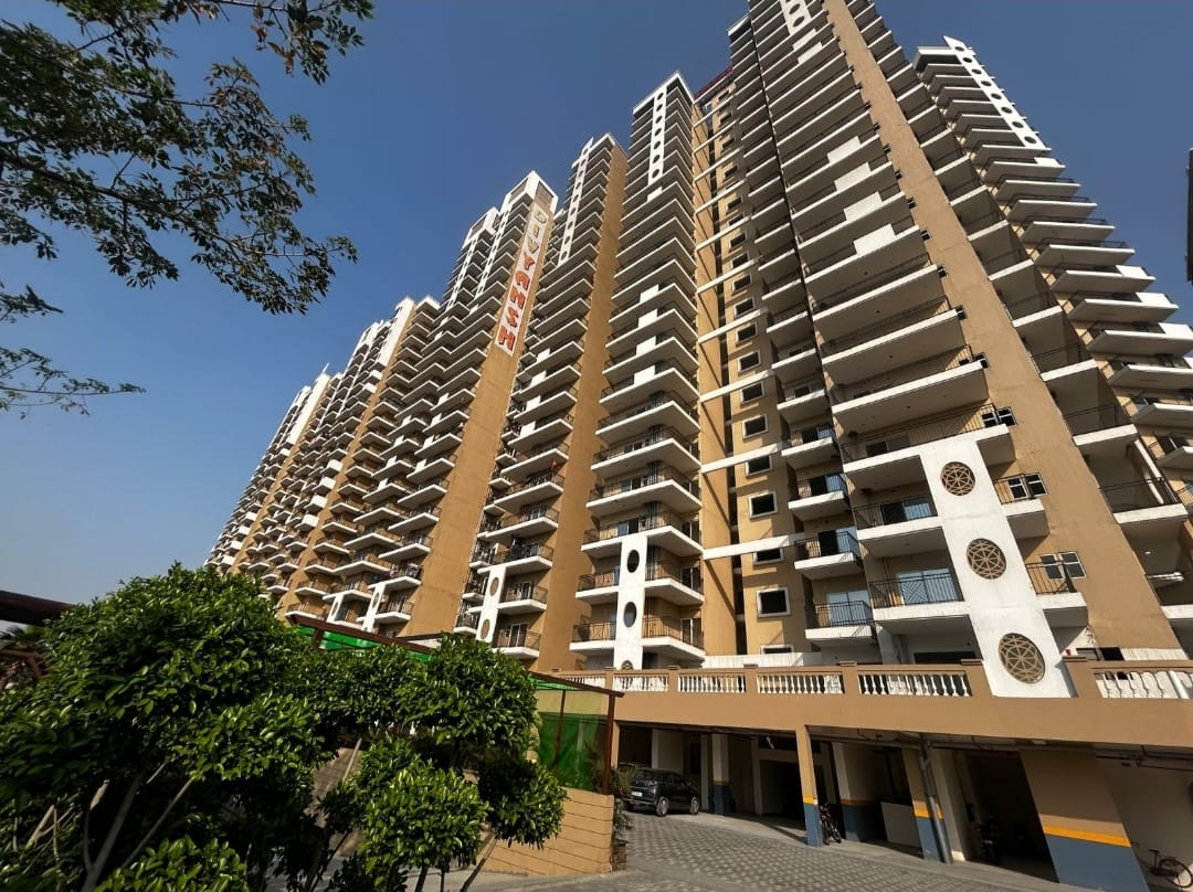 3 BHK + Extra Room 1375 Sq.Ft. Apartment in Divyansh Orion Homes