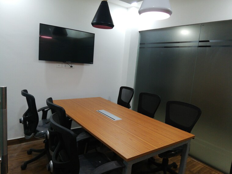 Team Area, vijay nagar Commercial Office Space 1100 Sq.Ft. In Vijay Nagar Indore 9428216